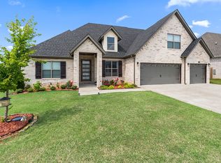 1621 Ella Pl, Bentonville, AR 72713