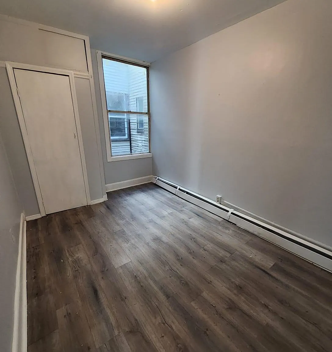 3 bed, 1000 sqft, $1,899 — Photo 4