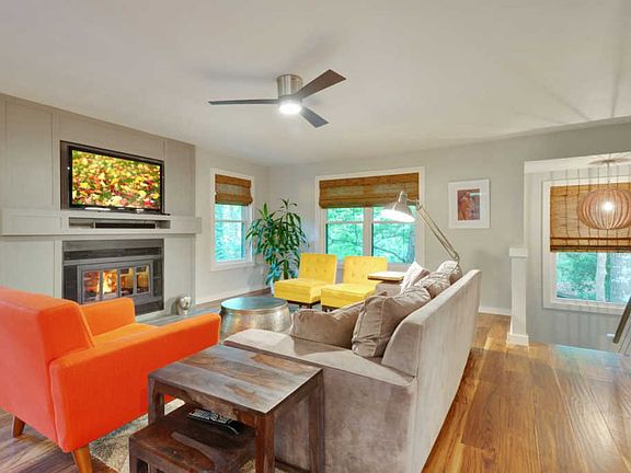 5th image of 2348 Hampshire Way