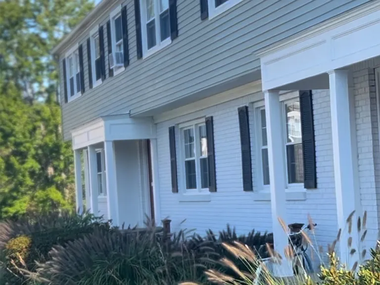 20 Hobart Ln — Photo 23