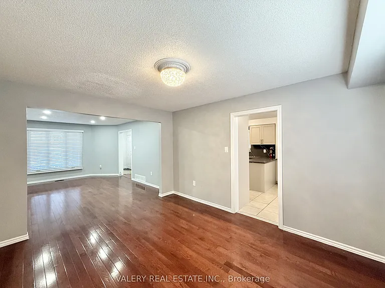 94 Reed Dr #1 — Photo 23
