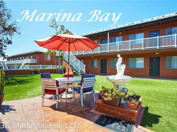 Marina Bay Club Apartments