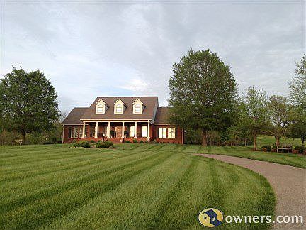 1st image of 241 Graystone Dr