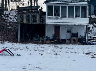 5052 Saddlebag Lake Rd, Woodland, MI 48897