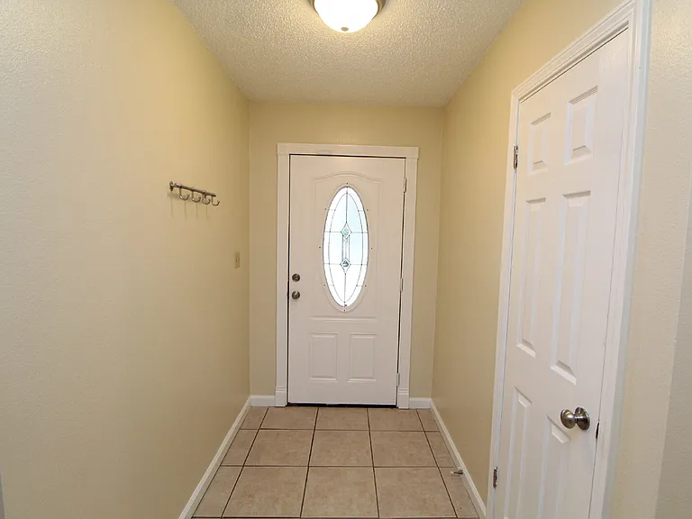 7859 Bay Meadows Dr — Photo 3
