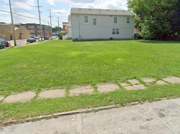 808 E 9th St, Chester, PA 19013