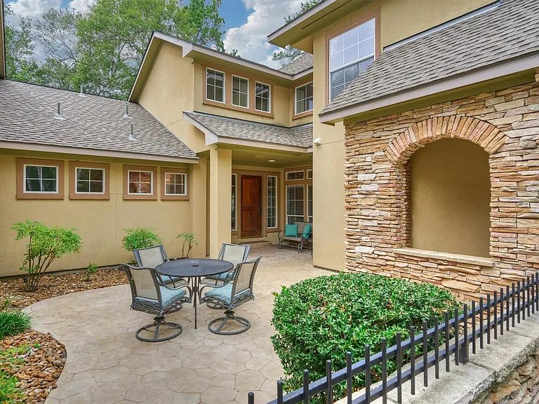 15 Cobble Gate Pl — Photo 5
