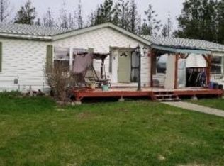 27919 N Perry Rd, Chattaroy, WA 99003