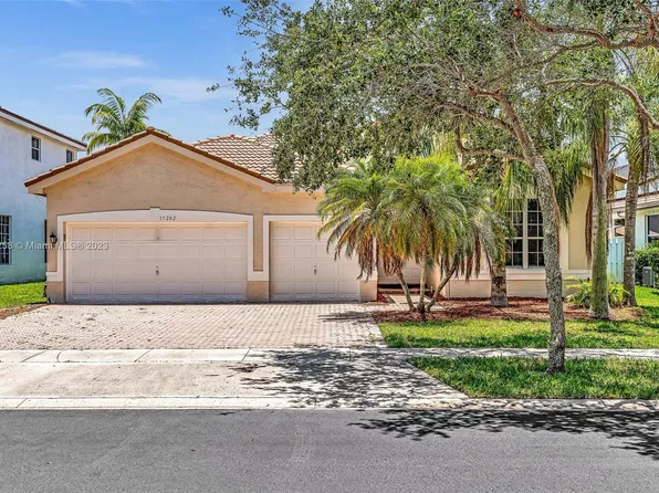 15282 SW 20th St, Miramar, FL 33027