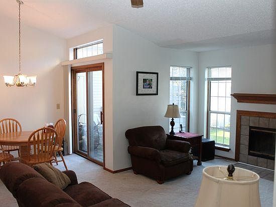 4th image of 1524 Hampton Place Blvd #1524