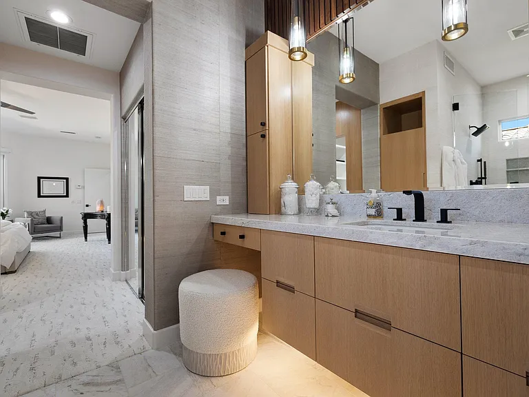 210 Gold Canyon Dr — Photo 53