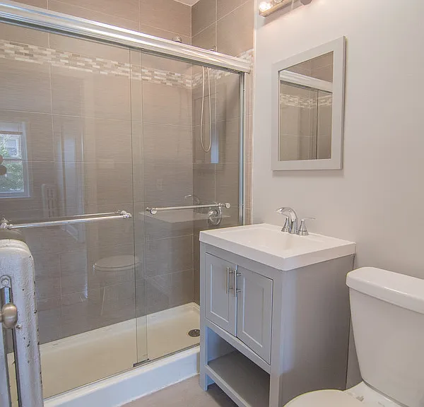 2422 W Fargo Ave #2 — Photo 7