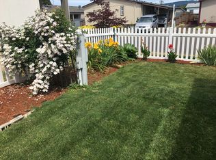 1000 S McKern Ct #67, Newberg, OR 97132