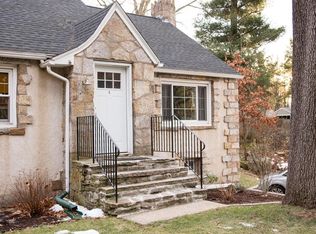 12 Merrill Rd, Wilbraham, MA 01095