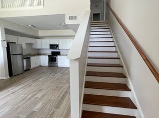 17316 Copper Crk #27A, Livingston, LA 70754