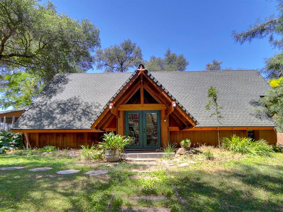 1st image of 4860 Creekside Dr