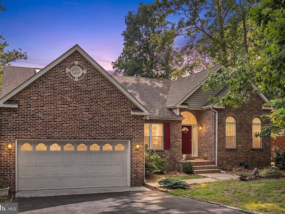 1st image of 103 Eagle Ct