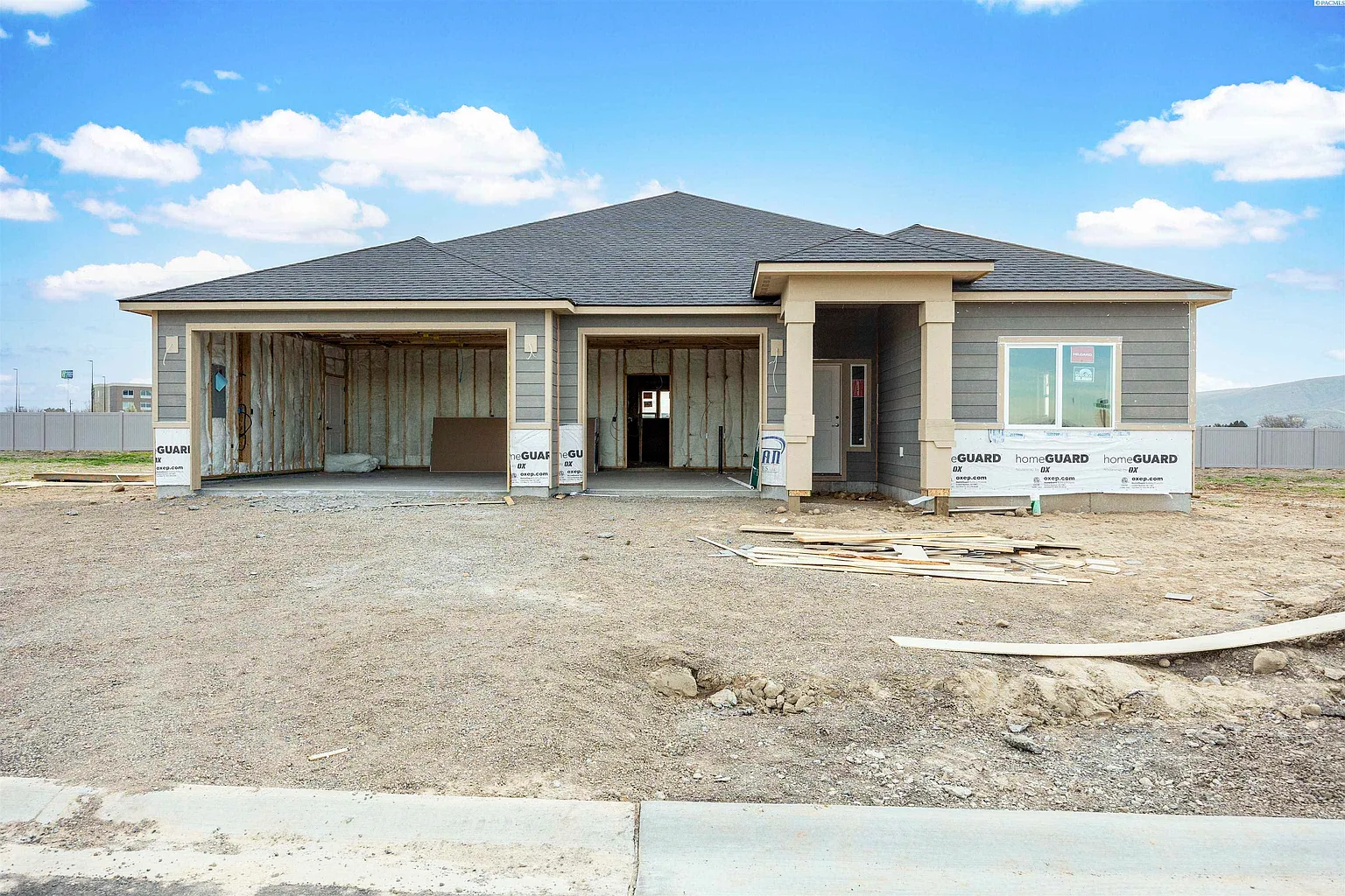 224 Scott Rd photo 1