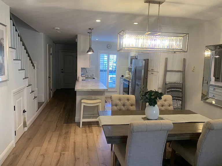 429 W Rincon Ave #D — Photo 1