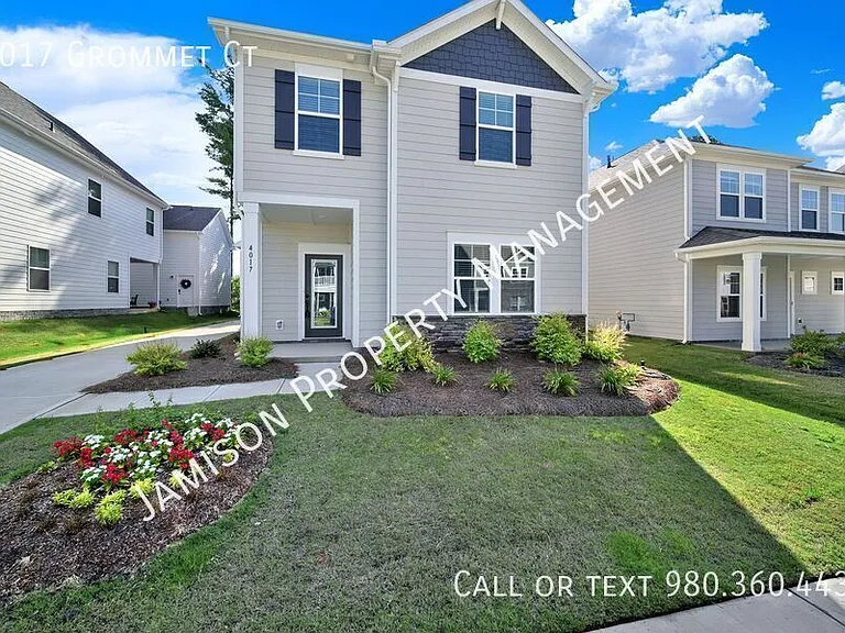 4017 Grommet Ct — Photo 32