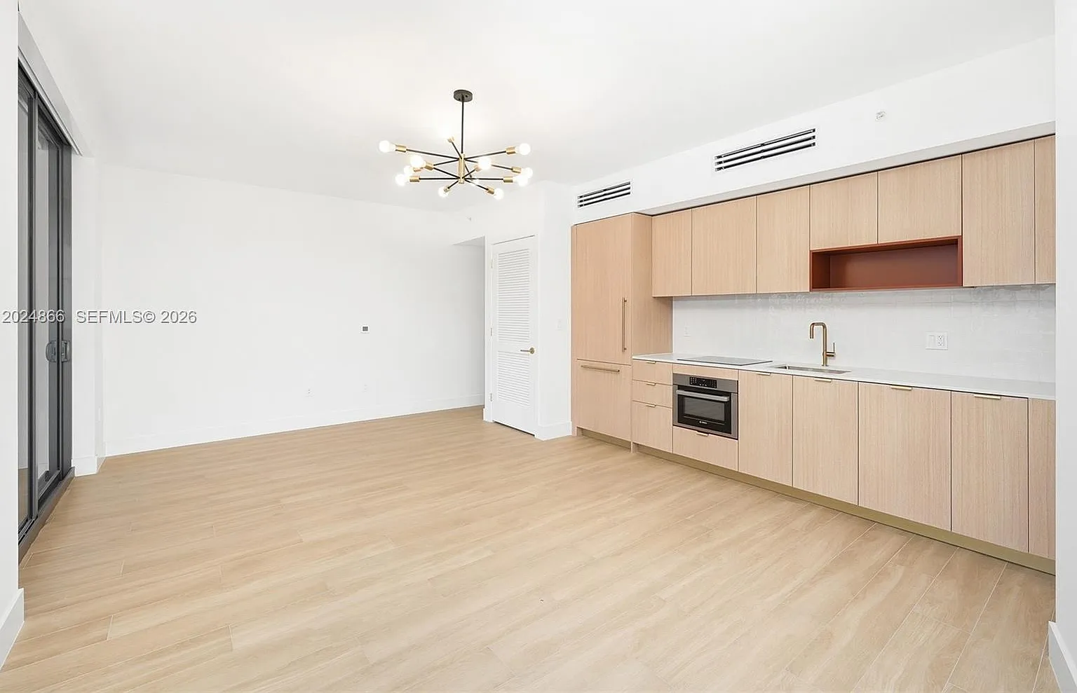 The Standard Residences — Photo 4