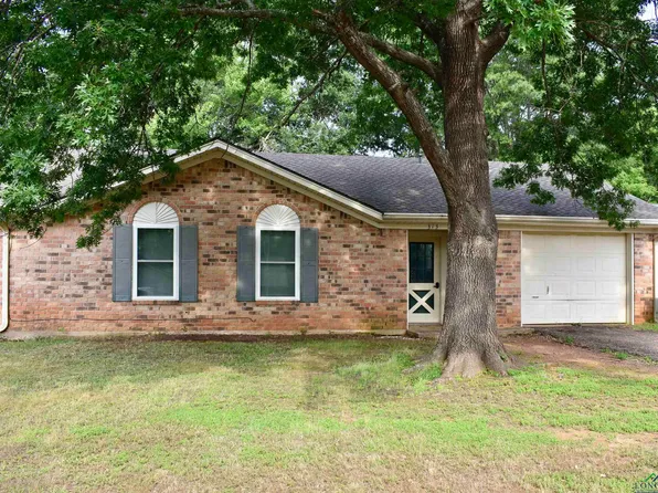 313 Norris Dr, Hallsville, TX 75650