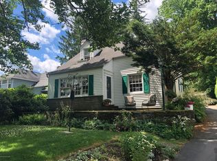 56 N Pioneer Ave, Shavertown, PA 18708