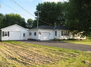 1223 Route 9b, Champlain, NY 12919