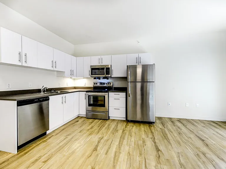 1220 Mapleton Ave — Photo 14