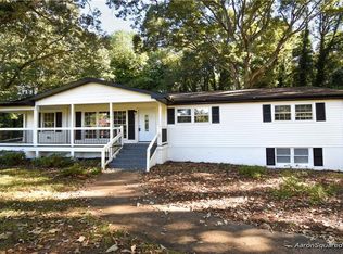 2369 Nowlin Cir, Acworth, GA 30102