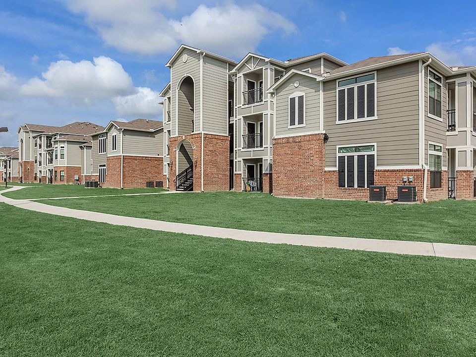 The Colony Luxury Apartments 4109 John Stockbauer Dr Victoria TX Zillow