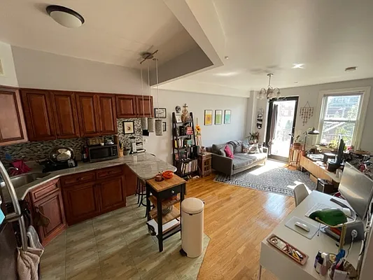 Rented by Owner | media 11