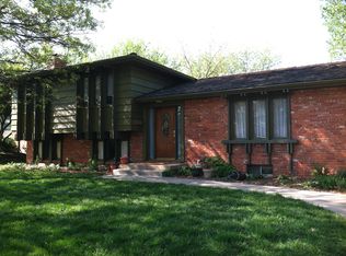 6908 E Stonegate Ln, Wichita, KS 67206