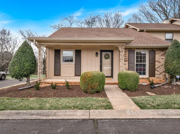 2172 Memorial Dr APT B1, Clarksville, TN 37043