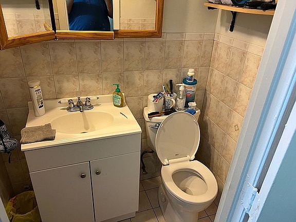 2nd image of 2229 Wallace Ave