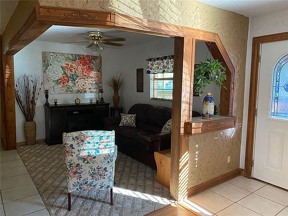 3rd image of 5415 SE 107th Pl
