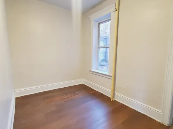 331 Baldwin Avenue image 4 of 7