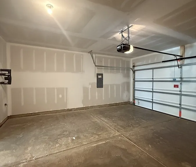 1054 Winding Spring Dr #1 — Photo 34