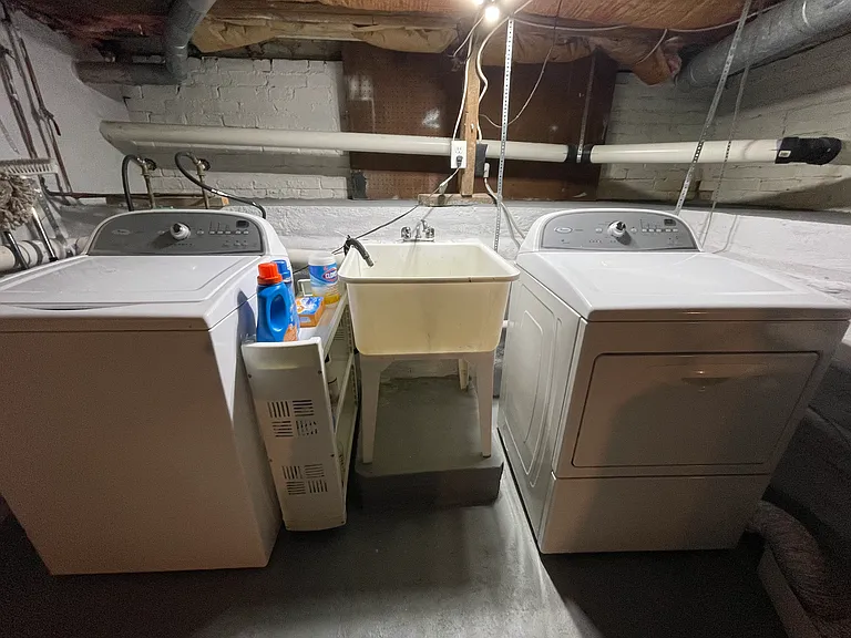 Laundry Hookup