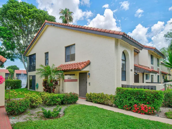 10223 N Circle Lake Drive #201, Boynton Beach, FL 33437