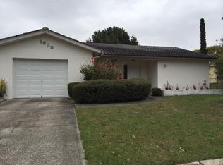 1638 Franklin Way, Dunedin, FL 34698