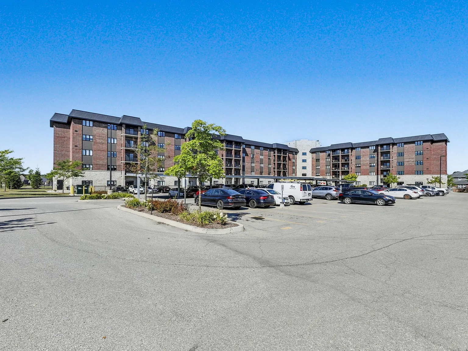 The Greens of Sally Creek Apartments — Photo 4