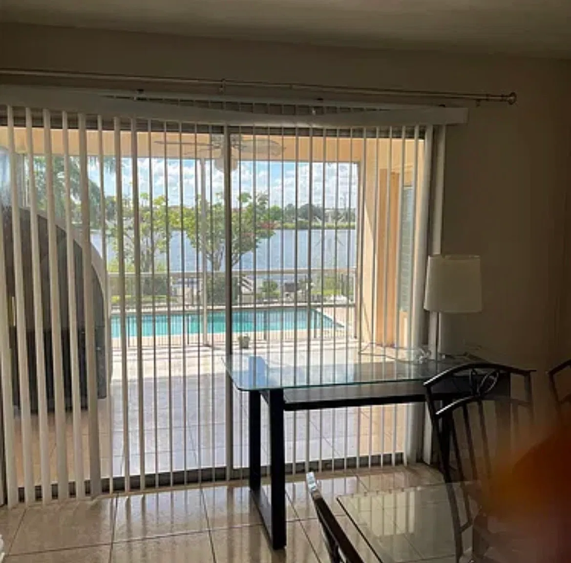 2 bed, 930 sqft, $2,000 — Photo 1