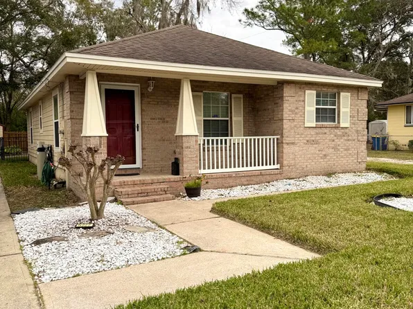 5227 BUNCHE Drive, Jacksonville, FL 32209