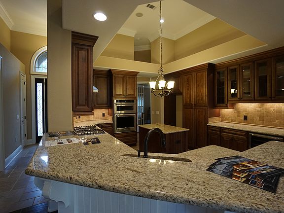 3rd image of 5341 Woodlake Trc