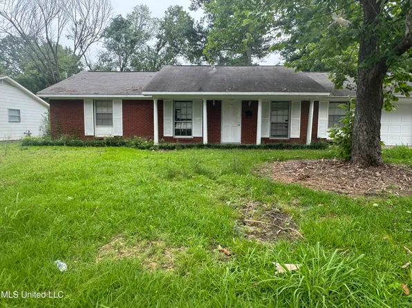 325 Valley Vista Dr, Jackson, MS 39211