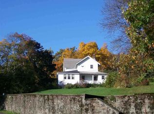 28 Conway Rd, Marlboro, NY 12542