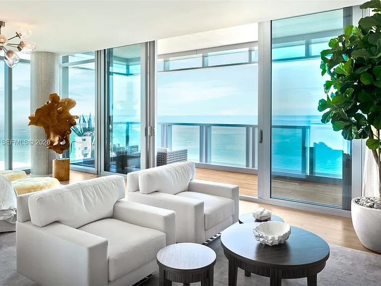 2901 E Collins Ave #1602 — Photo 10