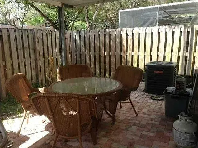 5033 SW 121st Ter #TOWNHOUSE — Photo 5