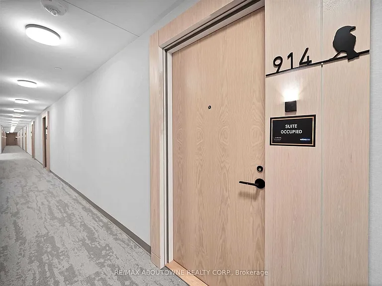 50 George Butchart Dr #914 — Photo 4